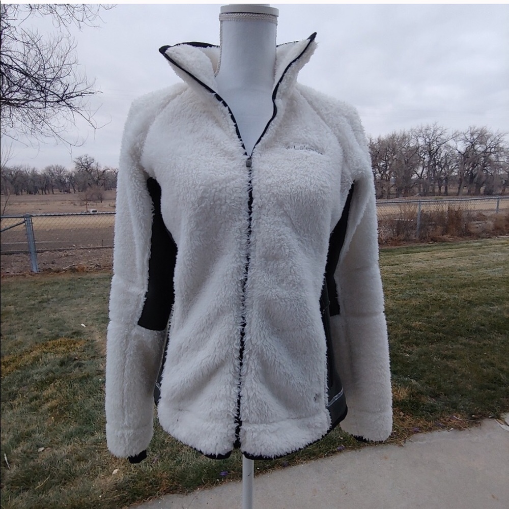 Fuzzy White Columbia Fleece Jacket